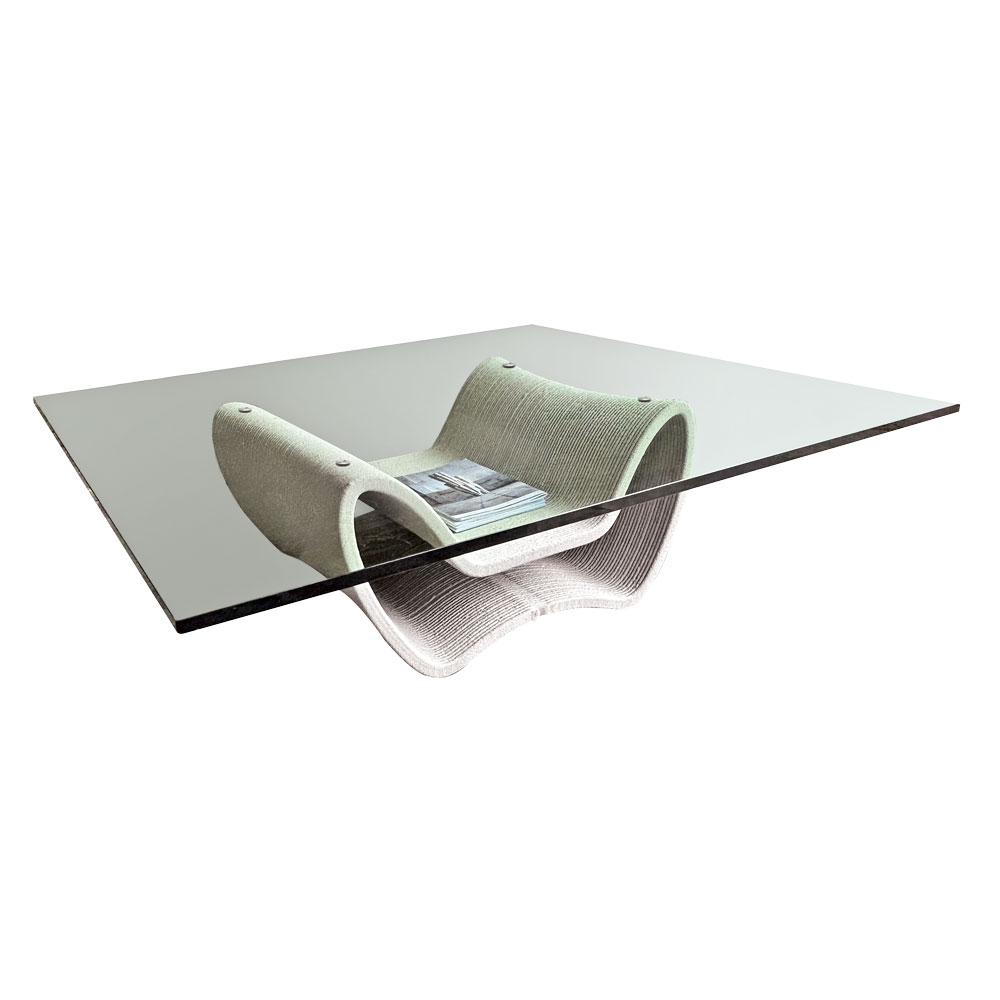 Contour coffee table with glass top made with 3D concrete printing
